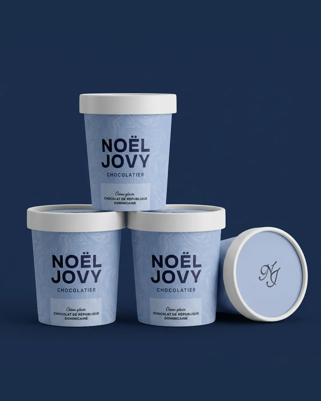 Les pots de crème glacée Noël Jovy, motif fondu et monogramme sur le couvercle