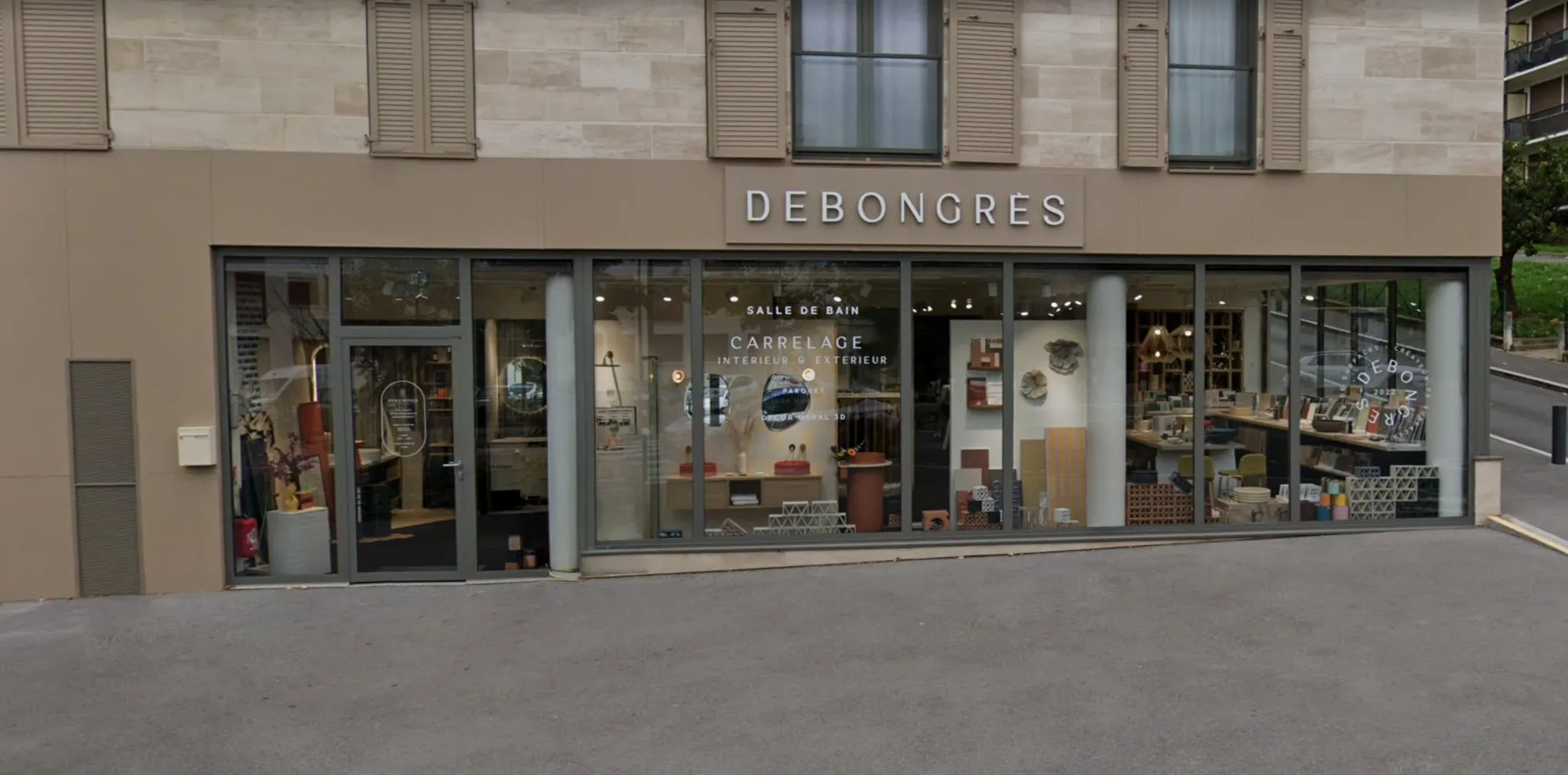 La vitrine de Debongres, concept store à Palaiseau